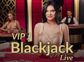 C罗本场数据：8射门3射正进2球 2次错失良机